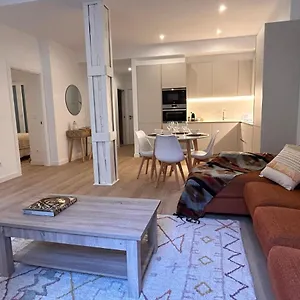  Appartement Churruca With Terrace